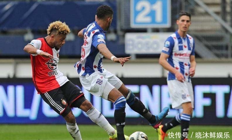 还以压倒性 还以压倒性